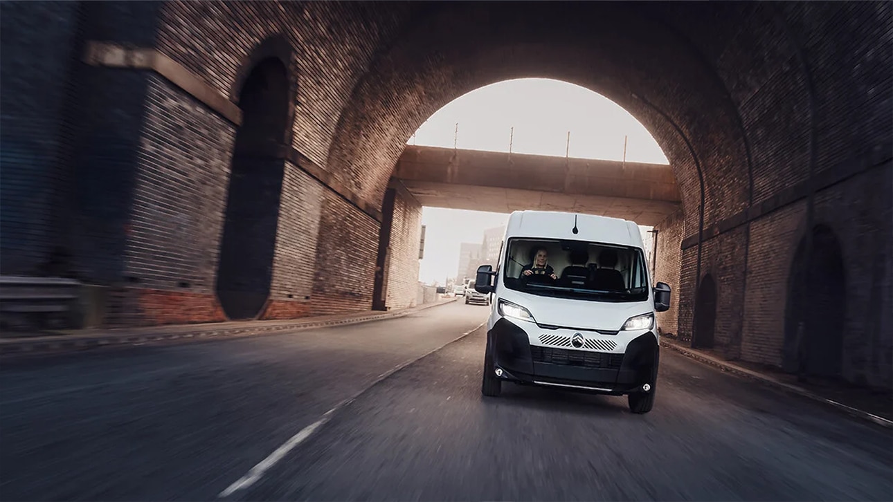 Citroen Relay L4H2 35 Heavy BlueHDi 140 S&S 6 Speed